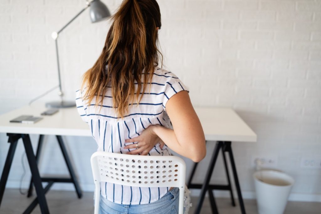 Comment bien se placer devant son bureau