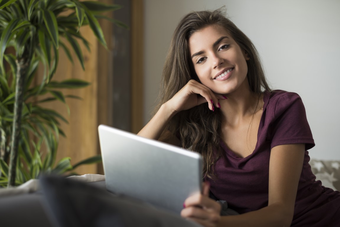 Télétravail et ergonomie : travailler dans une bonne position, même à domicile